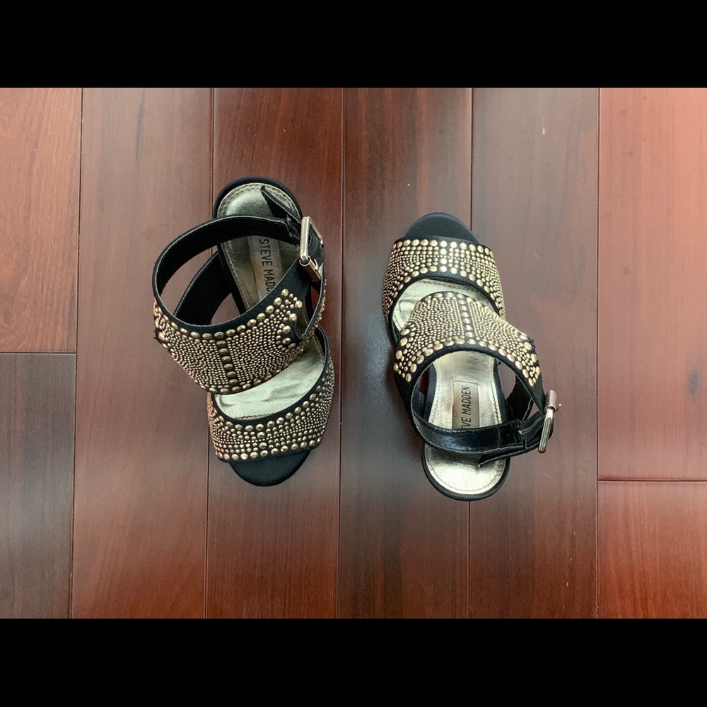 Black Open Toe Stiletto with Gold Detail